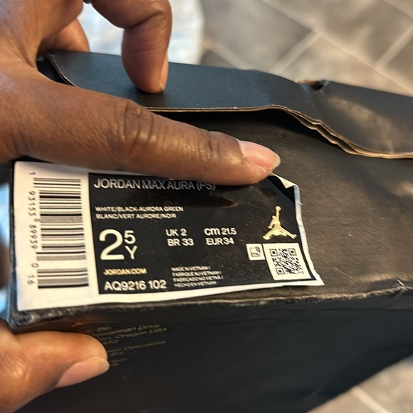 Jordan’s Max Aura Size 2.5 - Picture 5 of 5